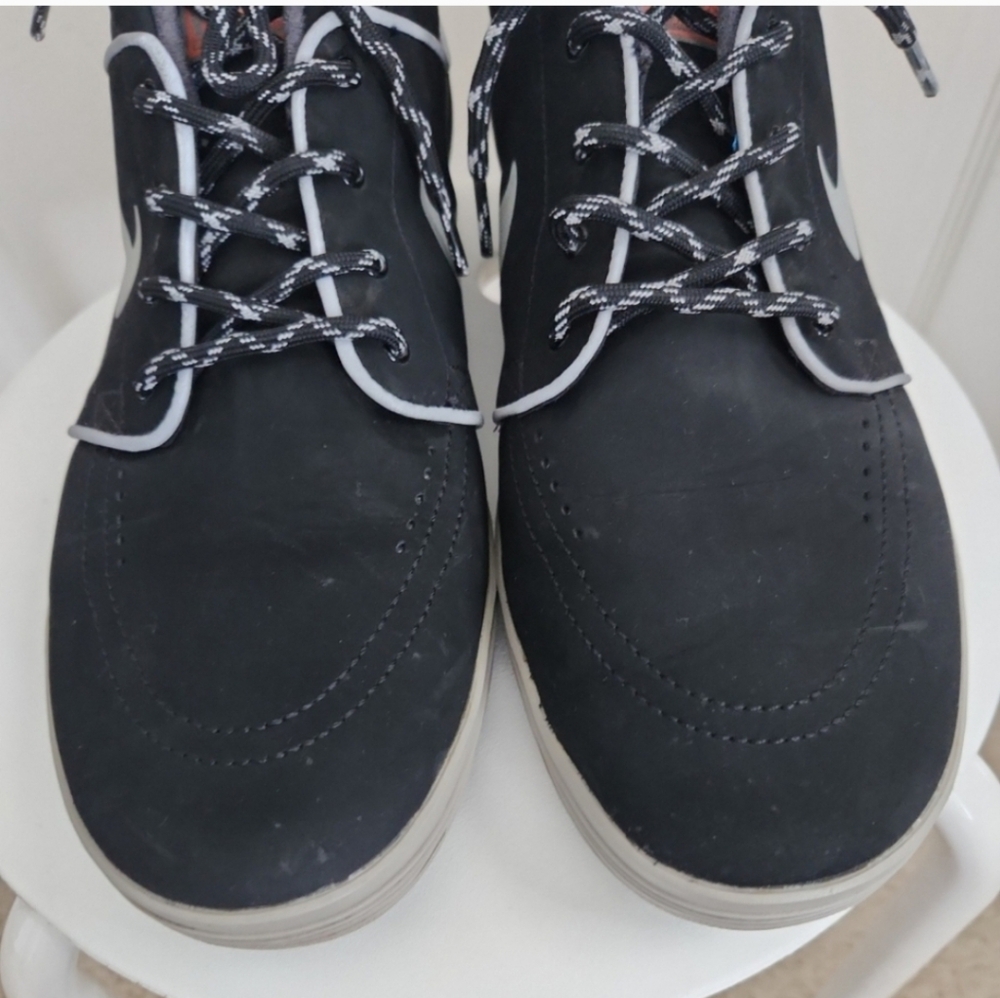 Nike Stefan Janoski Shoes - Picture 4 of 9
